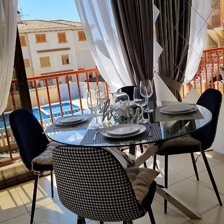 דירה Sunny Near La Mata
