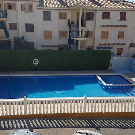 Sunny Near La Mata טורבייחה