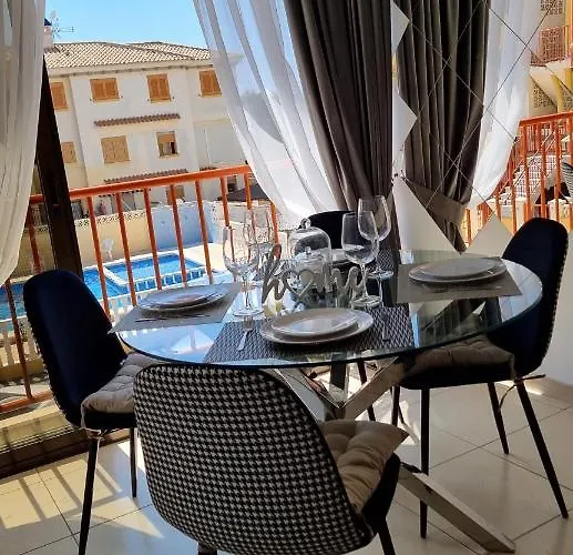 Apartment Sunny Near La Mata